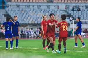 东体：比赛波折为中国女足敲警钟 如何围绕邵子钦设计战术是关键
